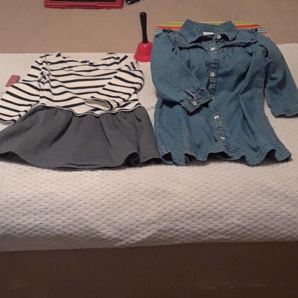 BABY GAP "2"  dresses size 3 years